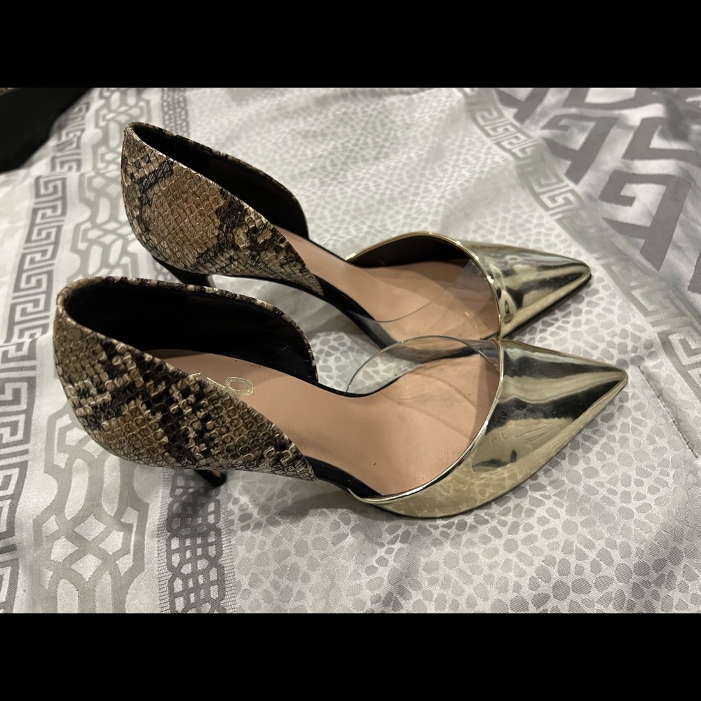 Mix 6 heels size 6.5!